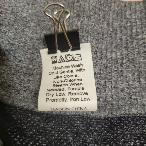 Gray compression athletic long sleeve half zip top size small NWOT - Picture 6 of 8